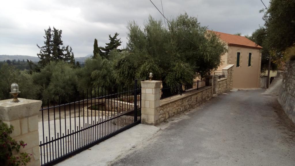 Tzitzifes Stone Mansion Villa Luaran gambar